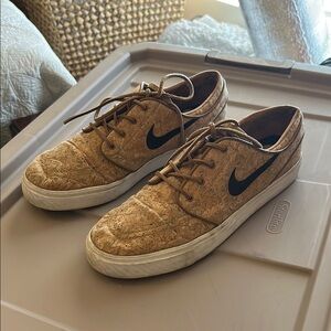 Nike Men's Stefan janoski cork skate shoe